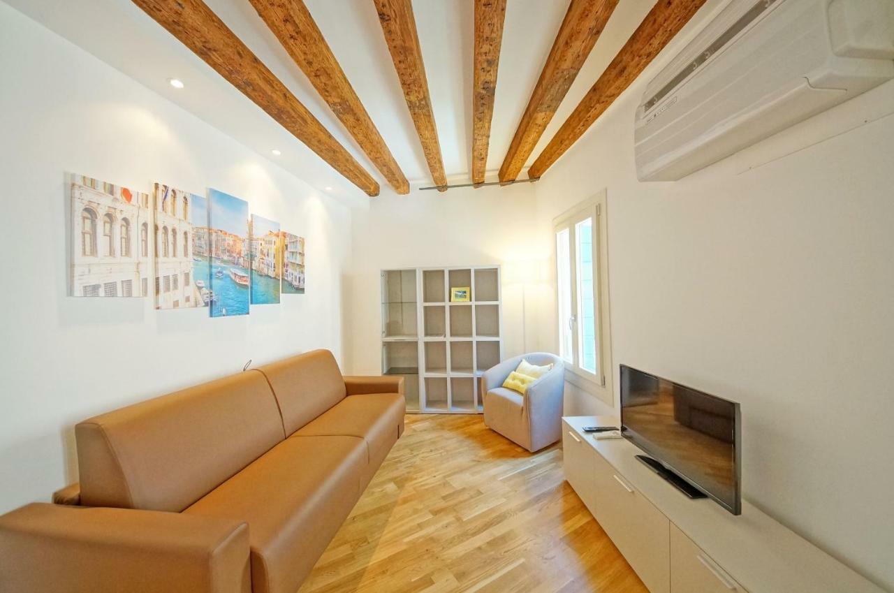 Dolcevita Apartments N 393 Velence Kültér fotó